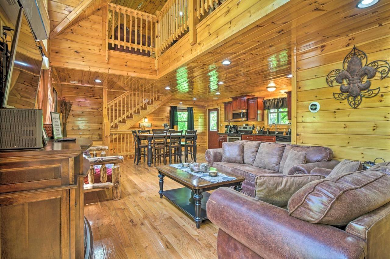 Pigeon Forge Cabin Sauna, Saltwater Pool And Views! سيفيرفيل المظهر الخارجي الصورة