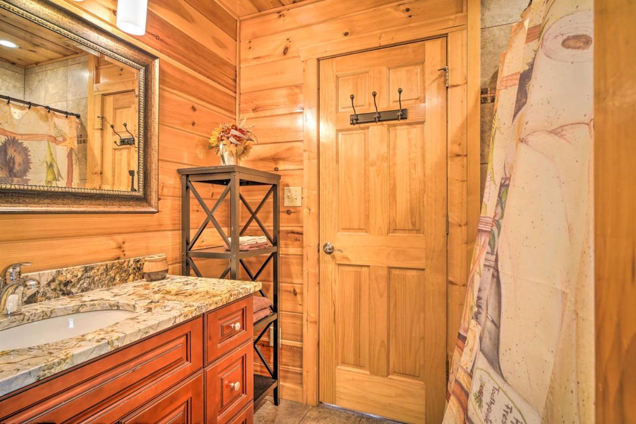 Pigeon Forge Cabin Sauna, Saltwater Pool And Views! سيفيرفيل المظهر الخارجي الصورة